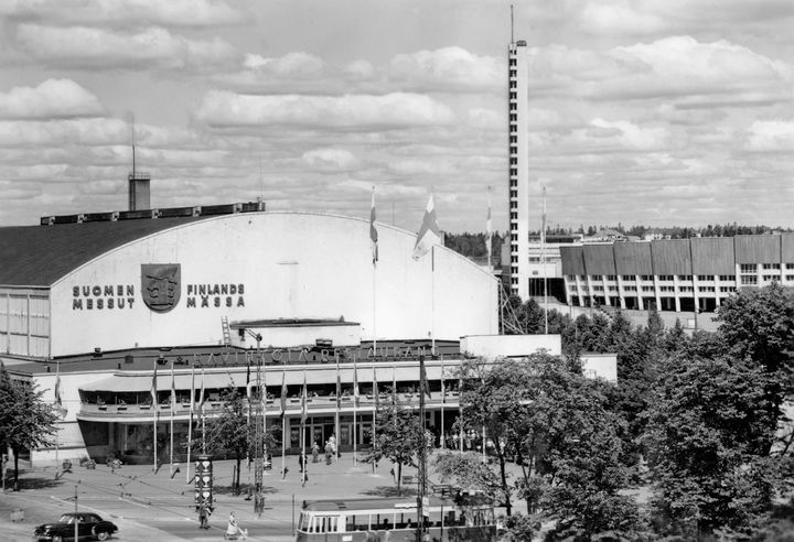 Töölön kisahallin perusparannuksen rakennustyöt alkavat tämän hetken tiedon mukaan vuonna 2023. Kuva: Monifoto oy/Helsingin kaupunginmuseo