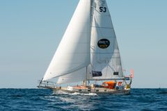 Eteläafrikkalainen Kirsten Neuschäfer, 40, on ainoa vuoden 2022 Golden Globe Race -kisaan startannut naispurjehtija ja historian ensimmäinen maailmanympäripurjehduskilpailun voittanut nainen. Kuva: Petri Porkola