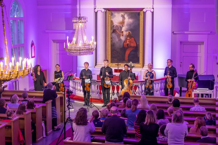 Yösoitto Vanhassa kirkossa, Mendelssohnin jousioktetto. Tampere Chamber Music Festival 2022, kuva: Markku Uusitalo.