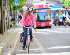 Keväällä pyöräilykauden alkaessa on hyvä palauttaa mieleen myös liikennesäännöt.