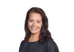 Suomen Seniorihoivan palvelukoordinaattori ja muistihoitaja Diana Lemström.