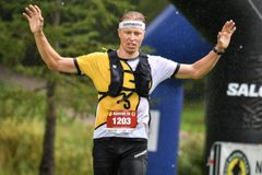 72 kilometrin ultramatkan miesten voittaja Tuomas Tervo. Kuvaaja Miska Koivumäki.