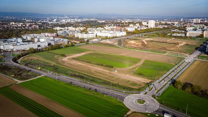 In a convenient location close to the city centre, areas are available for a modern life science campus. Photo: Lukas Görlach