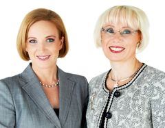 Keskuskauppakamarin johtaja Anne Horttanainen ja varatoimitusjohtaja Leena Linnainmaa