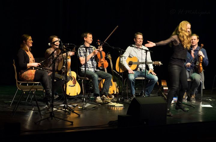 Kangasala Irish Festival 2018 huipentui Eala & Friends -konserttiin, jossa suomalaiset ja irlantilaiset muusikot yhdistivät voimansa.