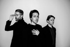 MEW (DK) performs “And The Glass-Handed Kites”-album