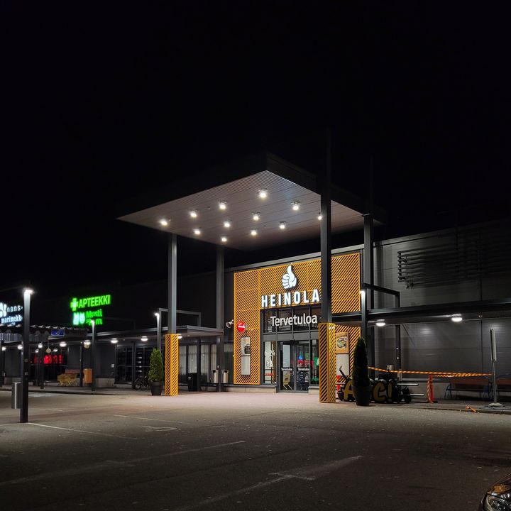ABC Heinola päivitettiin ABC-ketjun brändiuudistuksen mukaiseksi, niin sisä- kuin ulkoilmeen osalta. Lisäksi palveluita ja valikoimaa räätälöitiin asiakastarpeiden perusteella.