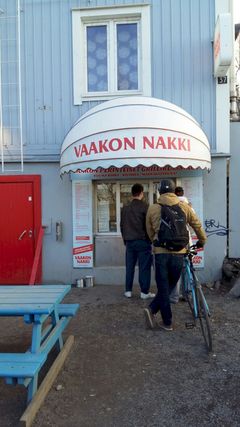 Vaakon Nakki kokoaa historiikin 55-vuotisjuhlavuotta varten. Kuva: Vaakon Nakki