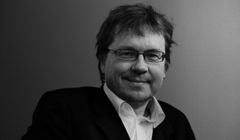 Tutkijat keskustelevat työelämäprofessori Pekka Saurin kanssa koronakriisin myötä häämöttävistä näköaloista.
