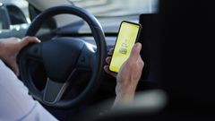 Virta tarjoaa ratkaisun latauspalveluliiketoiminnan käynnistämiseen, laajentamiseen ja pyörittämiseen joko ensisijaisena liiketoimintana tai lisäpalveluna. Patentoitujen innovaatioiden avulla asiakkaat voivat tarjota loppuasiakkailleen saumattoman digitaalisen asiakaskokemuksen co-brändättynä.