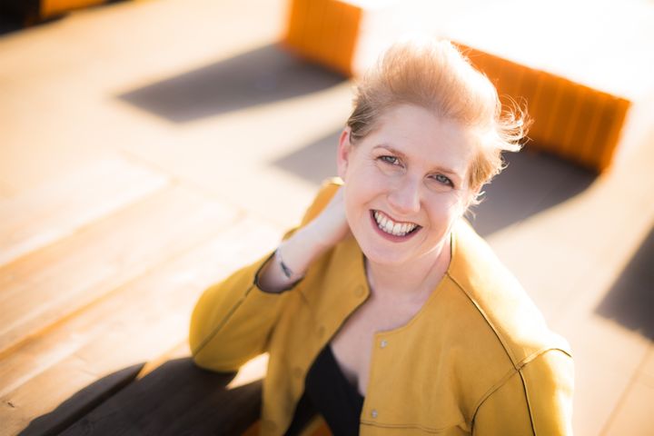 Clare Mackintosh, kuva: Astrid di Crollalanza
