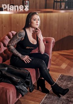 Miss MP21 Motoristien suosikki Karleen Randver. Kuva Hans Lehtinen