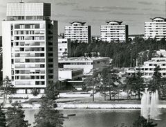 The centre of Tapiola at the  1970's, photo: Teuvo Kanerva