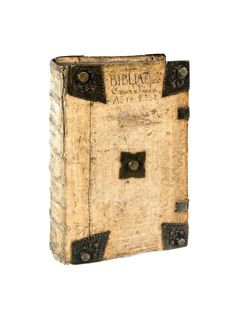 Biblia, deutsch. Nürnberg 1483. Näyttelystä KAUNISTA!. Kuva: Niilo Hassi c Kansalliskirjasto. CC BY, NC