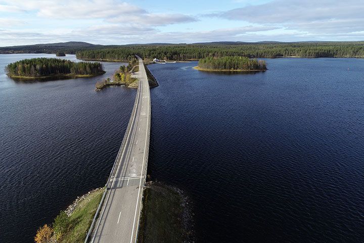 Mourusalmen silta, kuva Lapin ELY-keskus. Kuvaa saa vapaasti käyttää.