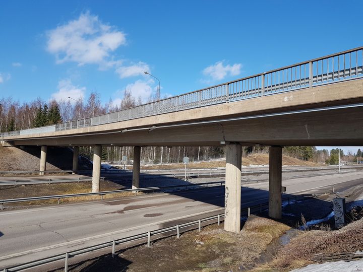 Bergstan risteyssillan peruskorjaus aiheuttaa muutoksia liikennejärjestelyihin paikallistiellä 1601.