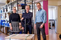 Oy Konwell Ab vahvistaa liiketoimintakaupalla asiantuntijuuttaan ja tarjontaansa kaasujärjestelmien osalta. Kuvassa Konwellin toimitusjohtaja Pia Heinänen-Alasaari, johtava konsultti Lennart Wikström ja varatoimitusjohtaja Kai Heinänen.