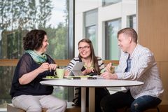 Digitaalisuus tarjoaa uusia mahdollisuuksia opiskelumuotojen ja -materiaalien monimuotoisuuteen, multimodaalisuuteen ja siten myös saavutettavuuden lisäämiseen.