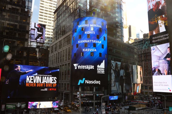 Suomen Yrittäjien Kasvuyrittäjäverkosto näkyi Time Squarella New Yorkissa toukokuussa. Kuva: Suomen Yrittäjät