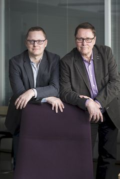 Poika ja isä Arttu Lehtonen ja Esa Lehtonen hankkivat auktorisoinnin yhtäaikaa.