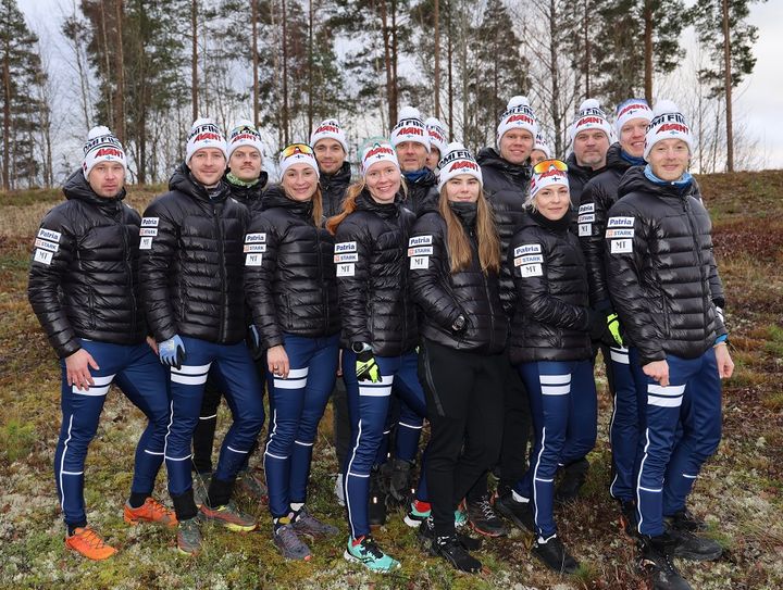 Suomen maajoukkueen kisaurakka maailmancupissa käynnistyy tiistaina miesten normaalimatkan kilpailulla. Kuva: Esa Kinnunen