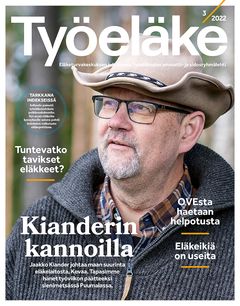 Työeläke-lehden lokakuun numeron kannessa Jaakko Kiander. (Kuva: Mikko Nikkinen)