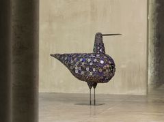 Birger Kaipiainen, Bead Bird (Curlew), 1960. Collection Kakkonen, EMMA – Espoo Museum of Modern Art, Exhibition Centre WeeGee, 2022. © Ari Karttunen / EMMA