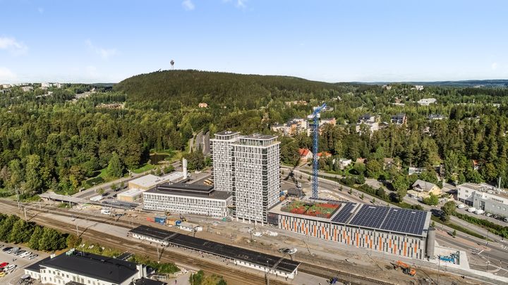 Kuopion Portin suunnittelu- ja rakentamisvaiheissa ympäristöajattelu on ollut merkittävässä asemassa. Alueella sijaitseva ekologinen maalämpövoimala tuottaa lämmitysenergiaa kaikkiin Kuopion Portin alueen rakennuksiin. Lisäenergiaa tuotetaan pysäköintitalon katolle sijoitetulla noin 1000 m2:n suuruisella aurinkopaneelikentällä.