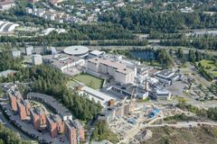 KYS Uusi Sydän 2025 -projektissa rakennetaan uusi kymmenenkerroksinen sairaalaosa ja peruskorjataan pääsairaalaa. Kuva: KYS