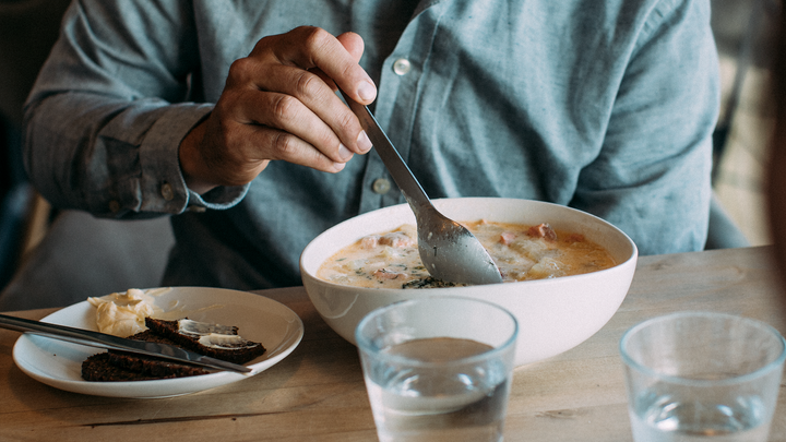 Ympäristöarvot ovat Löylyn toiminnan keskiössä. Ravintolassa tarjoiltava kala on Suomessa eettisesti tuotettua. Tästä esimerkkinä Jasper Pääkkösen nimikkolohikeitto, jonka joka annoksesta lahjoitetaan osa Itämeren suojelutyöhön.