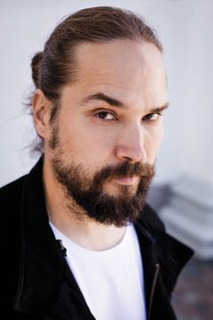 Jukka Viikilä (kuva: Marek Sabogal)