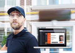 Kameran kuvaa verrataan sähköisen Valttikortin tietoihin. Epäselvissä tapauksissa uusi järjestelmä hakee tietoja muista lähteistä, jotta identiteetti voidaan tunnistaa luotettavasti. Kuva: Caracom Group Oy.