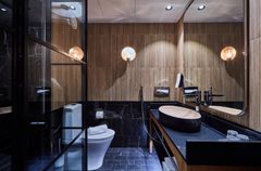 Superior-huoneen kylpyhuone. Original Sokos Hotel Kimmel, Joensuu