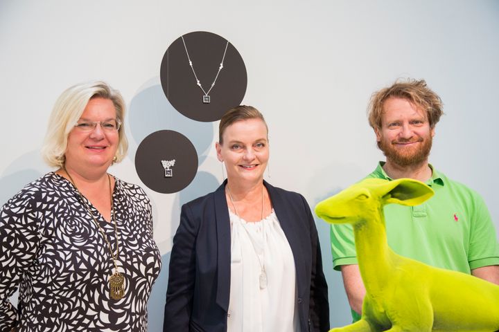 Gunvor Kronman, Kirsti Doukas ja Kim Simonsson. Valokuvaaja: Jakke Nikkarinen