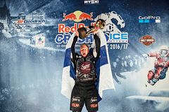 Mirko Lahti tuulettaa voittoaan Ottawassa järjestetyssä osakilpailussa. Credit: Balazs Gardi / Red Bull Content Pool