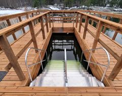 Aurinkolahden uusi talviuintipaikka laitureineen. Kuva: Helsingin kaupunki