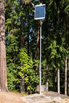 Parkkihaukka-kamera Kattilan pysäköintialueella Nuuksiossa.