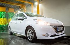 Mobiilipesu on tällä hetkellä käytössä HOK-Elannon alueella kaikissa 11:ssa ABC-autopesussa