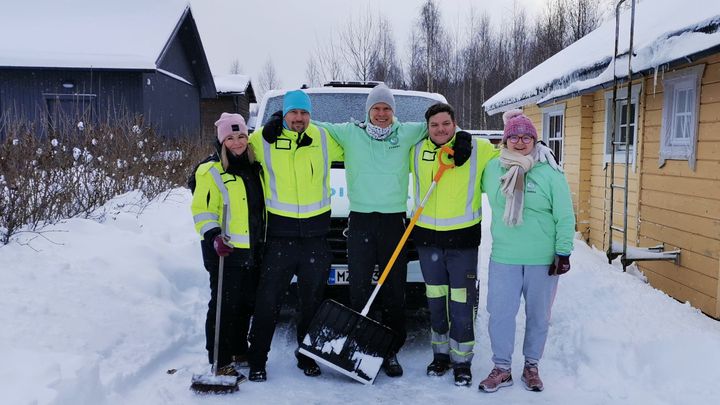 Kuvassa vasemmalta Virpi Suomalainen (Loimua), Toni Nikkanen (Loimua), Sami Ekmark (Commu), Otto Tuomi (Loimua) ja Karoliina Kauhanen (Commu)