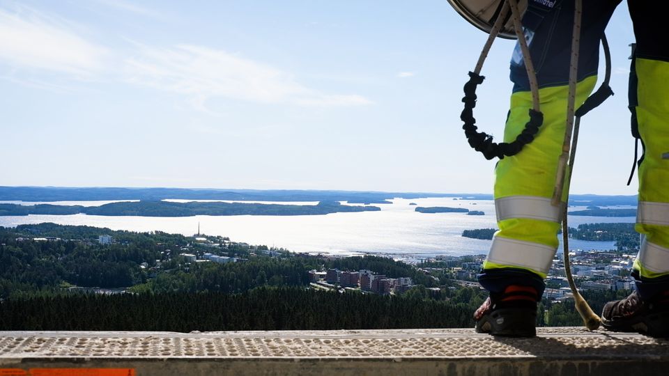 Tietoverkkojen suunnittelu, rakentaminen ja ylläpito