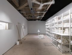 Hesselholdt & Mejlvang: The White Exhibition, EMMA, 2021. Photo: Ari Karttunen / EMMA.