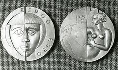 Esbomedaljen har formgivits av konstnären Kauko Räsänen
