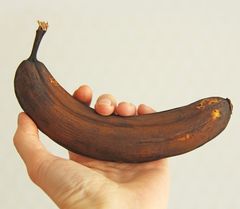 Happy Farmerin banaanikampanja innostaa kuluttajia kiinnittämään huomiota ruokahävikin hillitsemiseen