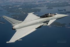 Royal Air Forcen Typhoon FGR.4 Helsinki taustalla. Kuva Rich Cooper / COAP