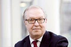 Akavan puheenjohtaja Sture Fjäder