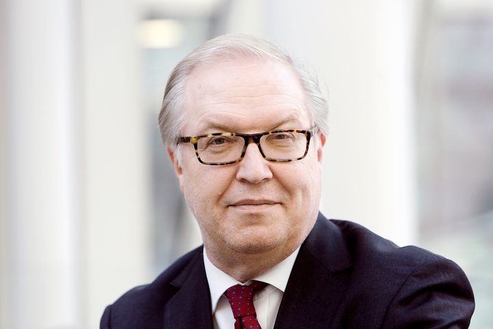 Akavan puheenjohtaja Sture Fjäder