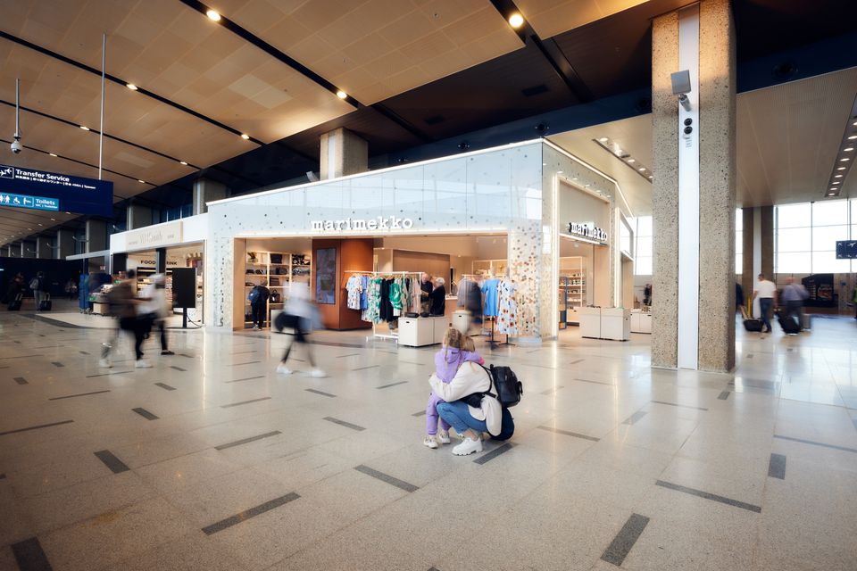 helsinki_airport_marimekko