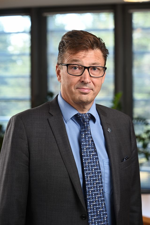 Rehtori Jouko Niinimäki
