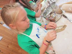 Fotograf: Tuire Matilainen/Ruokakoulu - Matskolan.
I år ordnar 4H-föreningar sammanlagt 30 matskolor för över 500 barn.