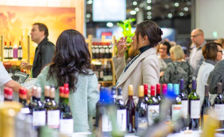 Viini & Ruoka -messut järjestetään Helsingin Messukeskuksessa 27.–30.10. samaan aikaan Helsingin Kirjamessujen kanssa.   (Kuva: Messukeskus)